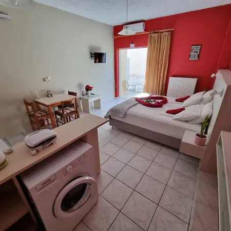 Steps From The Beach Aprt Chania  Exterior photo